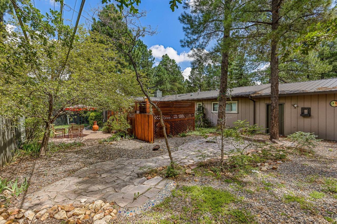 Captivating Continental Country Club Retreat With 4 Bdr And Spacious Deck! Flagstaff Buitenkant foto