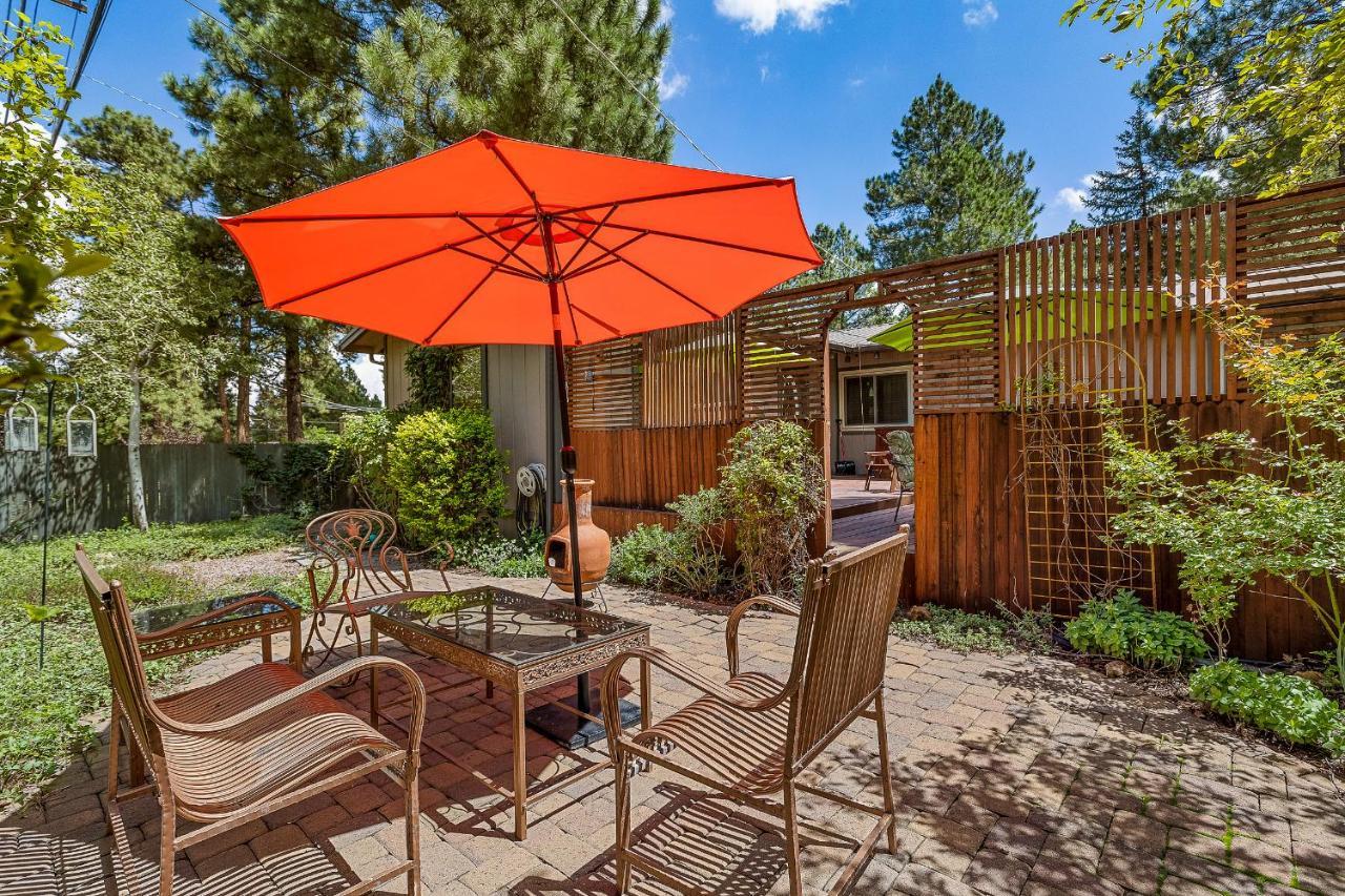 Captivating Continental Country Club Retreat With 4 Bdr And Spacious Deck! Flagstaff Buitenkant foto